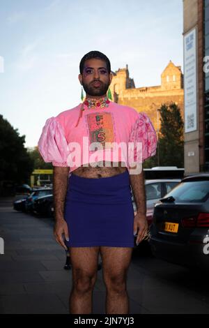 Edimburgo. Scozia, Regno Unito. 9th ago 2022. Photocall ALOK a Traverse. Alok si esibirà dal 9th al 21st agosto a Traverse. PIC Credit: Pako Mera/Alamy Live News Foto Stock