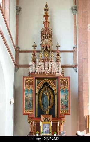 Altare dedicato alla Vergine Maria nella Nikolaikirche, Villach Austria Foto Stock