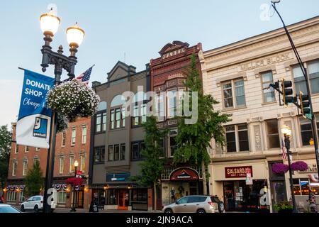 Centro città di Wooster, Ohio, quartiere dello shopping locale Foto Stock