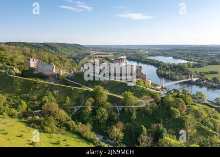 Francia, Eure, Les Andelys, Chateau Gaillard, fortezza del 12th secolo e la valle della Senna (vista aerea) // Francia, Eure (27), Les Andelys, Château Gaill Foto Stock