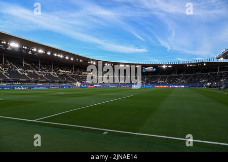 Helsinki, Finlandia. 10th ago 2022. Vista interna dello Stadio Olimpico prima della Supercoppa UEFA tra Real Madrid e Eintracht Francoforte a Helsinki, Finlandia (Foto: Cristiano Mazzi/Sport Press Photo/C - UN'ORA DI SCADENZA - ATTIVA FTP SOLO SE IMMAGINI MENO DI UN'ORA - Alamy) credito: SPP Sport Press Photo. /Alamy Live News Foto Stock