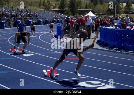 Il team Navy-Coast Guard compete nei Warrior Games 120504 del 2012 Foto Stock