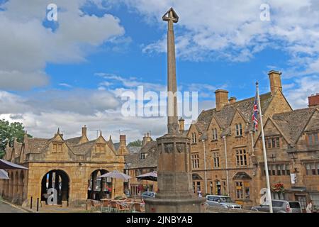 Il vecchio mercato storico, Chipping Campden, Cotswolds, Gloucestershire, Inghilterra, REGNO UNITO, GL55 6AT Foto Stock