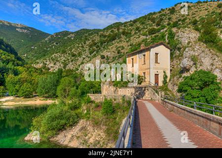 Villalago, Aquila, Abruzzo, Italia Foto Stock