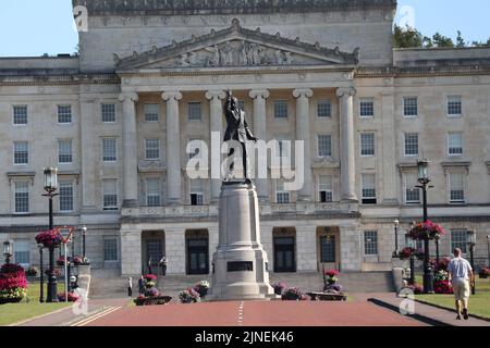 Statua di Lord Carson a Stormont, Belfast, Irlanda del Nord Foto Stock