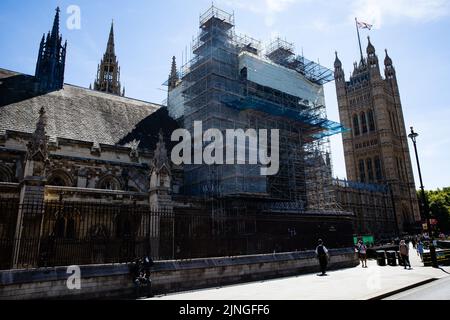 Londra, Regno Unito. 10th agosto, 2022. I lavori di restauro in corso sono raffigurati presso le Camere del Parlamento. Alcuni deputati rimangono preoccupati per i ritardi subiti dal proje Foto Stock