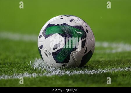 West Bromwich, Regno Unito. 11th ago, 2022. Il pallone della Carabao Cup si trova a West Bromwich, Regno Unito, il 8/11/2022. (Foto di Gareth Evans/News Images/Sipa USA) Credit: Sipa USA/Alamy Live News Foto Stock