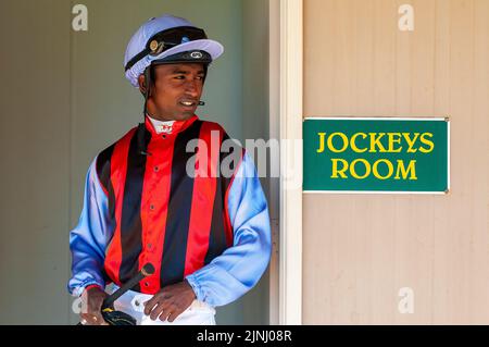 Jockey in sete in occasione di una gara di campagna al Kalgoorlie-Boulder Racing Club nell'Australia Occidentale Foto Stock