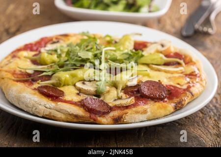 salame, pizza, salame pizza, salami, pizze, pizze di salame Foto Stock