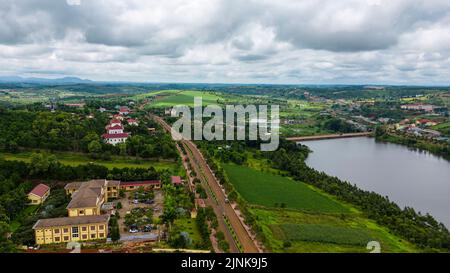 29 luglio 2022: Scena centrale del distretto di Dak MIL, provincia di Dak Nong, Vietnam Foto Stock