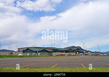 HELENA, MT -10 GIUGNO 2021- Vista dell'Aeroporto Regionale di Helena (HLN), un aeroporto regionale pubblico di Helena, la capitale del Montana, Stati Uniti. Foto Stock