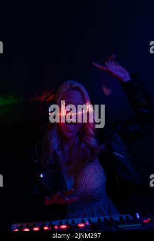 festa, divertimento, discoteca, djane, feste, funs, discoteche, dj, nightclub, nightclub Foto Stock