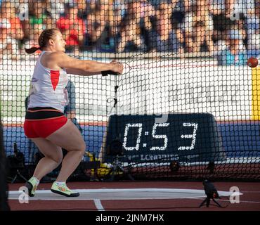 Anna Purchase of England, che gareggia nella finale di Hammer femminile ai Commonwealth Games all'Alexander Stadium di Birmingham, Inghilterra, il 6th agosto 202 Foto Stock