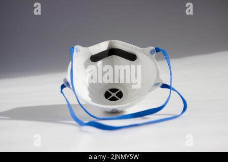 respiratore. un mezzo di protezione contro le armi chimiche e virologiche. mezzi di protezione contro le armi chimiche, batteriologiche, allergeniche Foto Stock