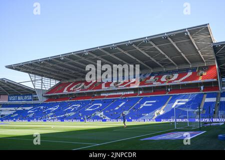 Cardiff, Regno Unito. 13th ago, 2022. Vista generale del Cardiff City Stadium, Cardiff, Regno Unito, il 8/13/2022. (Foto di Mike Jones/News Images/Sipa USA) Credit: Sipa USA/Alamy Live News Foto Stock