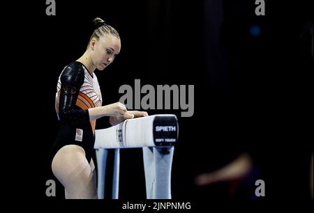 MONACO - Tisha Volleman in azione durante la finale della squadra di ginnastica (f) nella terza giornata del Campionato Multi-europeo. La città tedesca di Monaco ospiterà nel 2022 un campionato europeo combinato di vari sport. ANP IRIS VAN DEN BROEK Foto Stock