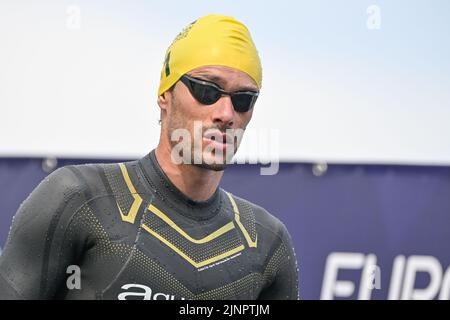 Monaco, Germania. 13th ago, 2022. Il francese Dorian Coninx ha ritratto in azione durante il riscaldamento per i Campionati europei di Triathlon MEN Monaco 2022, a Monaco di Baviera, Germania, sabato 13 agosto 2022. La seconda edizione dei Campionati europei si svolge dal 11 al 22 agosto e prevede nove sport. FOTO DI BELGA ERIC LALMAND Credit: Belga News Agency/Alamy Live News Foto Stock