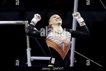 MONACO - Tisha Volleman in azione durante la finale della squadra di ginnastica (f) nella terza giornata del Campionato Multi-europeo. La città tedesca di Monaco ospiterà nel 2022 un campionato europeo combinato di vari sport. ANP IRIS VAN DEN BROEK Foto Stock