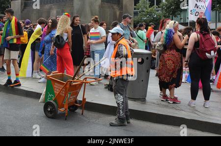 rainbow march ha organizzato il festival Witing Prague Pride della comunità LGBT+ in Piazza Venceslao, Praga, Repubblica Ceca, 13 agosto 2022. (Foto CTK/Milos Ru Foto Stock