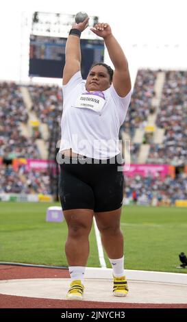 ATA Maama Tuutafaiva di Tonga, che gareggia nel colpo di scena femminile, si è surriscaldato ai Commonwealth Games all'Alexander Stadium di Birmingham, Inghilterra, il 2nd Agosto Foto Stock