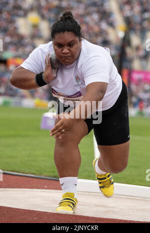 ATA Maama Tuutafaiva di Tonga, che gareggia nel colpo di scena femminile, si è surriscaldato ai Commonwealth Games all'Alexander Stadium di Birmingham, Inghilterra, il 2nd Agosto Foto Stock