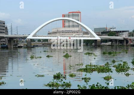 Il ponte Binondo-Intramuros, Pasig River, Manila, Filippine. Foto Stock