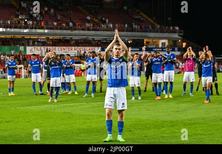 Bryan Heynen di Genk festeggia dopo aver vinto una partita di calcio tra SV Zulte-Waregem e KRC Genk, domenica 14 agosto 2022 a Waregem, il giorno 4 della prima divisione del campionato belga della 'Jupiler Pro League' del 2022-2023. FOTO DI BELGA DAVID CATRY Foto Stock