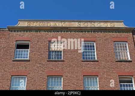 Macclesfield Sunday School, ora utilizzato come centro storico dedicato all'industria della seta, Roe St, Macclesfield , Cheshire, Inghilterra, REGNO UNITO, SK11 6UT Foto Stock