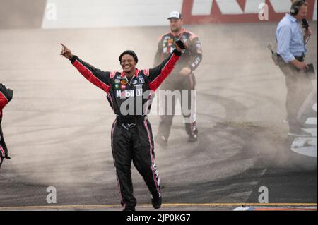 Richmond, Virginia, Stati Uniti. 14th ago, 2022. 10 agosto 2022: Richmond, Virginia, USA: No. 4 KEVIN HARRICK di Stewart-Hass Racing vince la NASCAR Cup Series Federated Auto Parts 400 al circuito di Richmond. (Credit Image: © Taidgh Barron/ZUMA Press Wire) Foto Stock