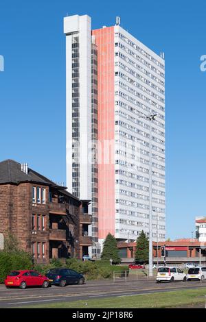 Anniesland Court un brutalist grado A edificio di torre residenziale elencato, Anniesland Cross, Anniesland, Glassgow, Scozia, REGNO UNITO Foto Stock