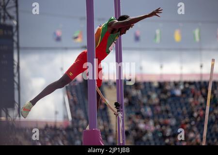 05-8-22 - Felix Kurt, Granada, nella volta di palo da decathlon maschile ai Giochi del Commonwealth di Birmingham del 2022 all'Alexander Stadium, Birmingham. Foto Stock