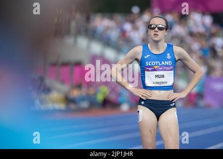 05-8-22 - Laura Muir, Scozia, nel round 1 di 1500 metri al Birmingham 2022 Commonwealth Games all'Alexander Stadium, Birmingham. Foto Stock