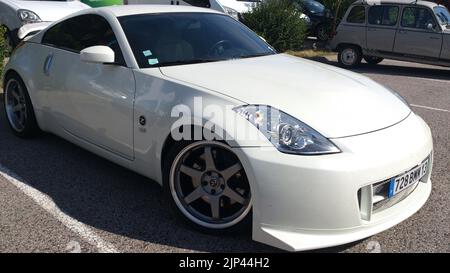 Un'iconica vettura sportiva giapponese Nissan 350z coupé Foto Stock