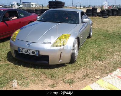 Una vettura sportiva giapponese Nissan 350z Foto Stock