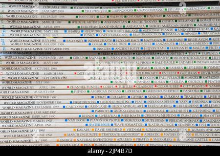 World Magazine ha trattato la natura, il paesaggio, le persone e la cultura. Soffiate tra il 1987-1991 Foto Stock