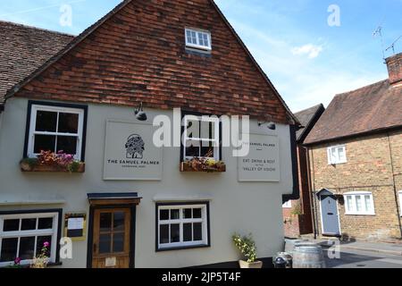 Shoreham Village, Kent, ha un nuovo pub, il Samuel Palmer, è una zona ben nota per gli escursionisti e i viaggiatori di giorno da Londra che godono la campagna Foto Stock