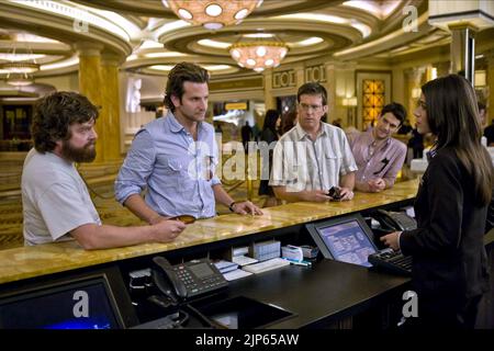 ZACH GALIFIANAKIS, BRADLEY COOPER, ED HELMS, JUSTIN BARTHA, la sbornia, 2009 Foto Stock