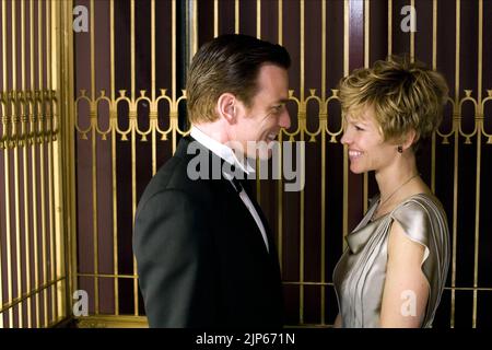 EWAN MCGREGOR, Hilary Swank, Amelia, 2009 Foto Stock