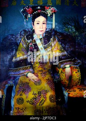 Il ritratto della dinastia Qing Cixi Imperial Dowager Imperatrice della Cina da un pittore imperiale 3 Foto Stock