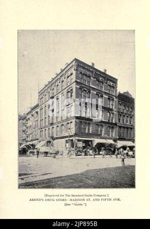 Arend's Drug Store - Madison St. E Fifth Ave dal libro Chicago, la meravigliosa città dell'ovest : una storia, un'enciclopedia e una guida : 1893 : illustrato da John Joseph Flinn, editore Chicago : Flinn & Sheppard Foto Stock