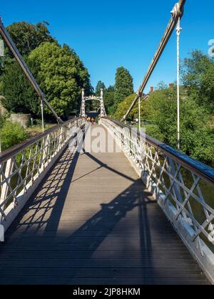 Victoria passerella sul fiume Wye eretto 1897 per il giubileo di diamante della regina Victoria Hereford Herefordshire Inghilterra Foto Stock