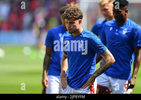 Nottingham, Regno Unito, 14th agosto 2022. Neco Williams di Nottingham Forest durante la partita della Premier League tra Nottingham Forest e West Ham United al City Ground di Nottingham domenica 14th agosto 2022. (Credit: Jon Hobley | NOTIZIE MI) Credit: NOTIZIE MI & Sport /Alamy Live News Foto Stock