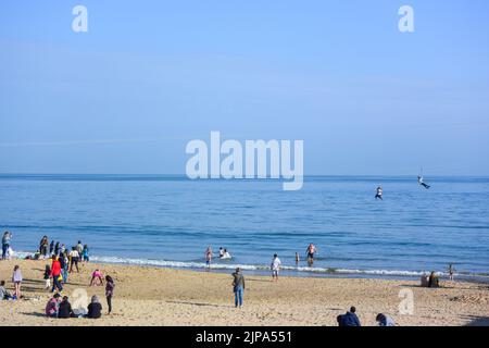 Bournmouth, Dorset, Inghilterra, Regno Unito, spiagge e Pier e zip Wire. Foto Stock