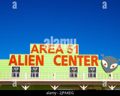 Zona 51 Alien Center Amargosa Valley Nevada, vicino al Death Valley National Park, California, Nord America, Stati Uniti Foto Stock