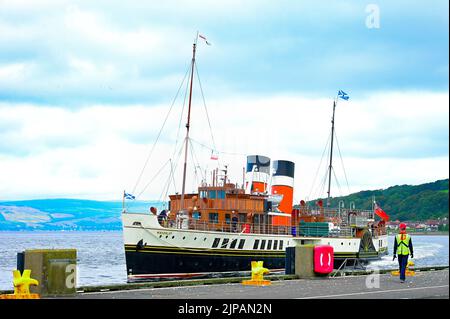 Waverley 2022 l'ultima vaporiera al mondo che va in mare Foto Stock