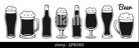 Bottiglia di birra o vetro, tazze retro doodle set monocromatico. Birreria, bar, pub festival Oktoberfest incisione. Diversi tipi di birra alcolica scura, grano, ale, sidro, lager. Poster di design, menu, invito Illustrazione Vettoriale