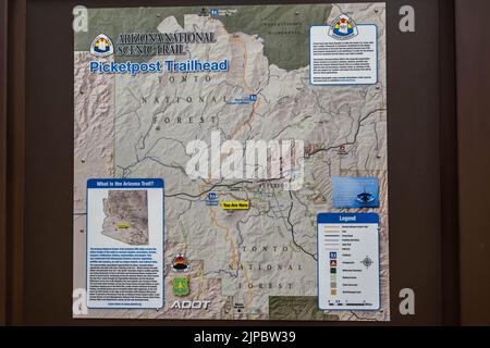 Tonto NF, AZ, USA - 25 dicembre 2021: The Picketpost Trailhead Foto Stock