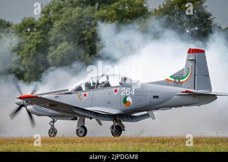 Pilatus PC-9M dell'Irish Air Corps Silver Swallows Display Team Foto Stock