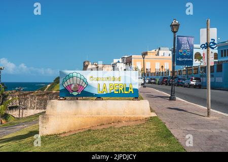 Street View del quartiere di la Perla situato nella vecchia San Juan Puerto Rico. Foto Stock