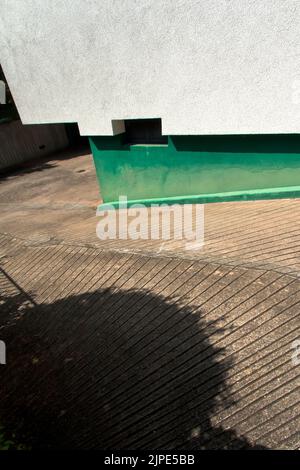 asfalto, garage, accesso, asfaltati, carport, carport, garage, accessi Foto Stock